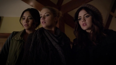 Pretty_Little_Liars_S03E24_BluRay_Rip_720p_Dual_Audio_WWW_TORRENTDOSFILMES_COM_1950.jpg
