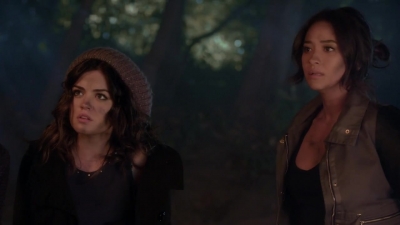 Pretty_Little_Liars_S03E24_BluRay_Rip_720p_Dual_Audio_WWW_TORRENTDOSFILMES_COM_2300.jpg