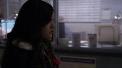 Pretty_Little_Liars_S05E01_Mini_720p_WEB-DL_Dual_RMZ-Dinho_0890.jpg