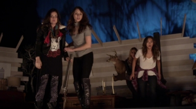 Pretty_Little_Liars_S05E01_Mini_720p_WEB-DL_Dual_RMZ-Dinho_2395.jpg