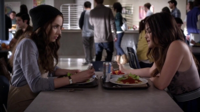 Pretty_Little_Liars_S05E06_Mini_720p_WEB-DL_Dual_RMZ-Dinho_0491.jpg