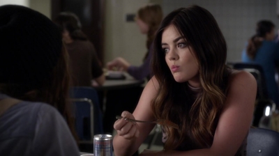 Pretty_Little_Liars_S05E06_Mini_720p_WEB-DL_Dual_RMZ-Dinho_0521.jpg