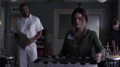 Pretty_Little_Liars_S05E07_Mini_720p_WEB-DL_Dual_RMZ-Dinho_0444.jpg