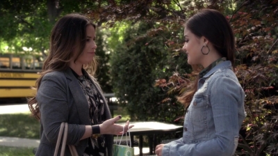Pretty_Little_Liars_S05E08_Mini_720p_WEB-DL_Dual_RMZ-Dinho_0328.jpg