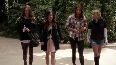Pretty_Little_Liars_S05E10_Mini_720p_WEB-DL_Dual_RMZ-Dinho_0214.jpg