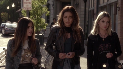 Pretty_Little_Liars_S05E11_Mini_720p_WEB-DL_Dual_RMZ-Dinho_0722.jpg