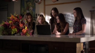 Pretty_Little_Liars_S05E12_Mini_720p_WEB-DL_Dual_RMZ-Dinho_1211.jpg