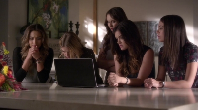 Pretty_Little_Liars_S05E12_Mini_720p_WEB-DL_Dual_RMZ-Dinho_1317.jpg
