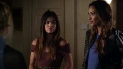 Pretty_Little_Liars_S05E17_Mini_720p_WEB-DL_Dual_RMZ-Dinho_0121.jpg