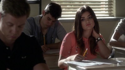 Pretty_Little_Liars_S05E19_Mini_720p_WEB-DL_Dual_RMZ-Dinho_0288.jpg
