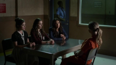 Pretty_Little_Liars_S05E21_Mini_720p_WEB-DL_Dual_RMZ-Dinho_0115.jpg