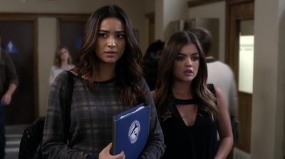 Pretty_Little_Liars_S05E22_Mini_720p_WEB-DL_Dual_RMZ-Dinho_0627.jpg