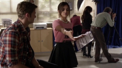 Pretty_Little_Liars_S05E24_Mini_720p_WEB-DL_Dual_RMZ-Dinho_0997.jpg