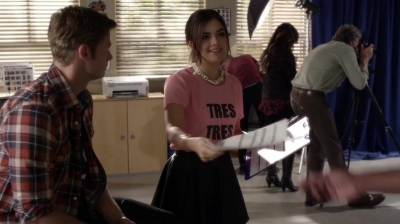 Pretty_Little_Liars_S05E24_Mini_720p_WEB-DL_Dual_RMZ-Dinho_0998.jpg