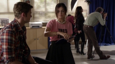 Pretty_Little_Liars_S05E24_Mini_720p_WEB-DL_Dual_RMZ-Dinho_0999.jpg