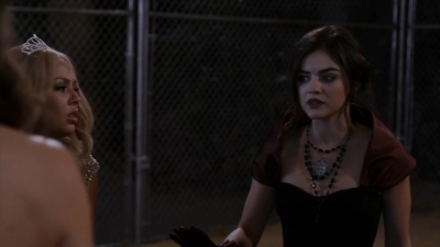 Pretty_Little_Liars_S06E01_720p_HDTV_X264-DIMENSION_0159.jpg