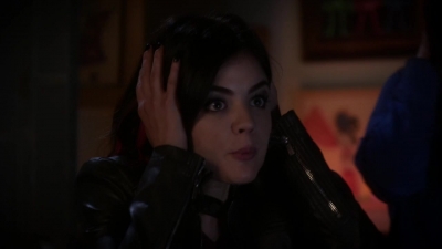 Pretty_Little_Liars_S06E01_720p_HDTV_X264-DIMENSION_1997.jpg