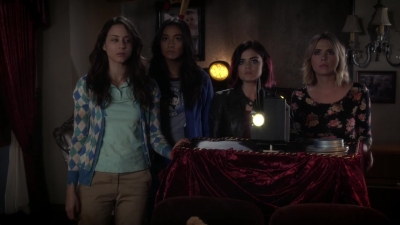 Pretty_Little_Liars_S06E01_720p_HDTV_X264-DIMENSION_2054.jpg