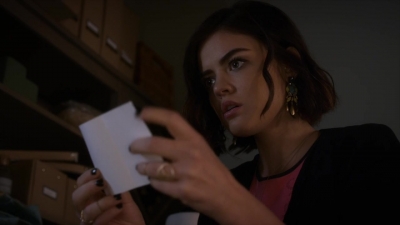 Pretty_Little_Liars_S06E03_720p_HDTV_X264-DIMENSION_1841.jpg