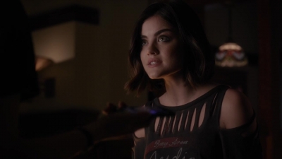 Pretty_Little_Liars_S06E07_720p_HDTV_X264-DIMENSION_0117.jpg