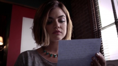 Pretty_Little_Liars_S06E11_Of_Late_I_Think_of_Rosewood_720p_WEB-DL_DD5_1_H_264-NTb_0223.jpg