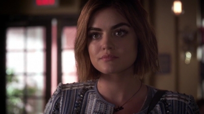 Pretty_Little_Liars_S06E11_Of_Late_I_Think_of_Rosewood_720p_WEB-DL_DD5_1_H_264-NTb_0814.jpg