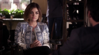Pretty_Little_Liars_S06E11_Of_Late_I_Think_of_Rosewood_720p_WEB-DL_DD5_1_H_264-NTb_0825.jpg