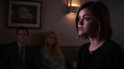 Pretty_Little_Liars_S06E11_Of_Late_I_Think_of_Rosewood_720p_WEB-DL_DD5_1_H_264-NTb_1486.jpg