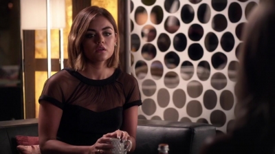 Pretty_Little_Liars_S06E12_Charlotte_s_Web_720p_WEB-DL_DD5_1_H_264-NTb_0085.jpg