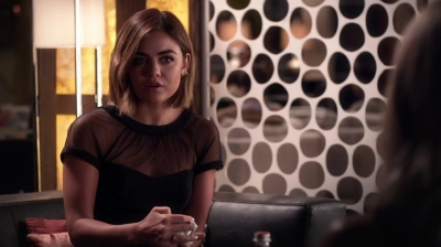 Pretty_Little_Liars_S06E12_Charlotte_s_Web_720p_WEB-DL_DD5_1_H_264-NTb_0097.jpg