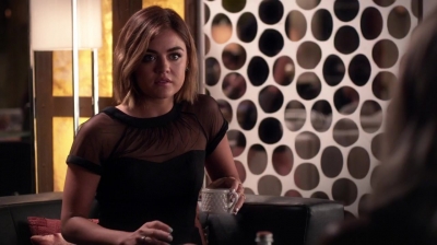 Pretty_Little_Liars_S06E12_Charlotte_s_Web_720p_WEB-DL_DD5_1_H_264-NTb_0112.jpg
