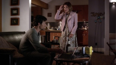 Pretty_Little_Liars_S06E12_Charlotte_s_Web_720p_WEB-DL_DD5_1_H_264-NTb_1735.jpg