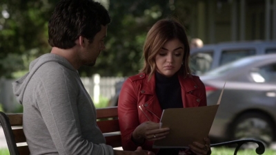 Pretty_Little_Liars_S06E13_The_Gloves_Are_On_720p_WEB-DL_DD5_1_H_264-NTb_1176.jpg