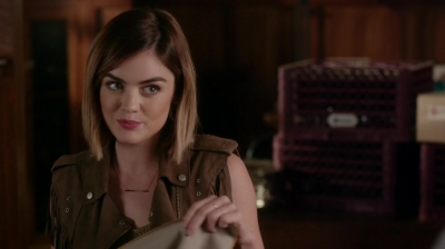 Pretty_Little_Liars_S06E18_Burn_This_720p_WEB-DL_DD5_1_H_264-NTb_0080.jpg