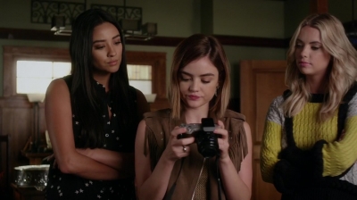 Pretty_Little_Liars_S06E18_Burn_This_720p_WEB-DL_DD5_1_H_264-NTb_0135.jpg