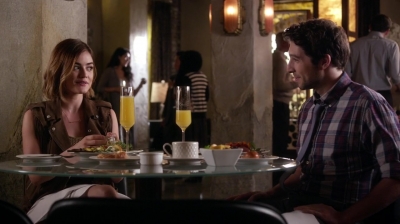 Pretty_Little_Liars_S06E18_Burn_This_720p_WEB-DL_DD5_1_H_264-NTb_0885.jpg