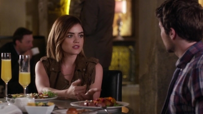 Pretty_Little_Liars_S06E18_Burn_This_720p_WEB-DL_DD5_1_H_264-NTb_0903.jpg