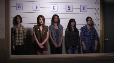 Pretty_Little_Liars_S06E18_Burn_This_720p_WEB-DL_DD5_1_H_264-NTb_1159.jpg