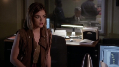 Pretty_Little_Liars_S06E18_Burn_This_720p_WEB-DL_DD5_1_H_264-NTb_1337.jpg