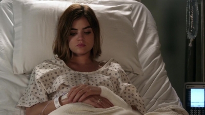 Pretty_Little_Liars_S06E18_Burn_This_720p_WEB-DL_DD5_1_H_264-NTb_2150.jpg