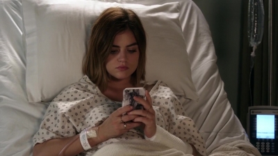 Pretty_Little_Liars_S06E18_Burn_This_720p_WEB-DL_DD5_1_H_264-NTb_2153.jpg