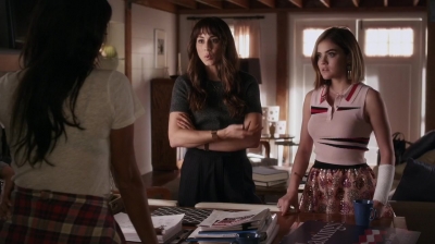 Pretty_Little_Liars_S06E19_Did_You_Miss_Me_720p_WEB-DL_DD5_1_H_264-NTb_0227.jpg