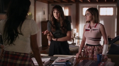 Pretty_Little_Liars_S06E19_Did_You_Miss_Me_720p_WEB-DL_DD5_1_H_264-NTb_0228.jpg