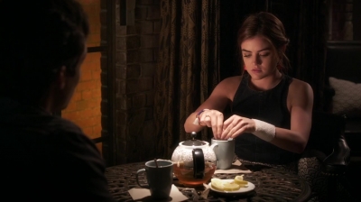 Pretty_Little_Liars_S06E19_Did_You_Miss_Me_720p_WEB-DL_DD5_1_H_264-NTb_2097.jpg