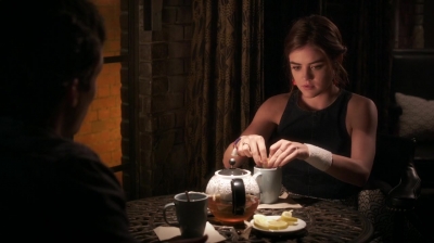 Pretty_Little_Liars_S06E19_Did_You_Miss_Me_720p_WEB-DL_DD5_1_H_264-NTb_2099.jpg