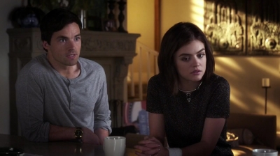 Pretty_Little_Liars_S07E01_WEB-DL_720p_DUAL_WWW_COMANDOTORRENTS_COM_0411.jpg