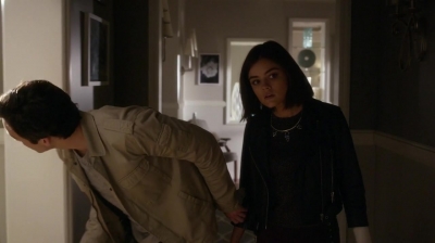 Pretty_Little_Liars_S07E01_WEB-DL_720p_DUAL_WWW_COMANDOTORRENTS_COM_0773.jpg