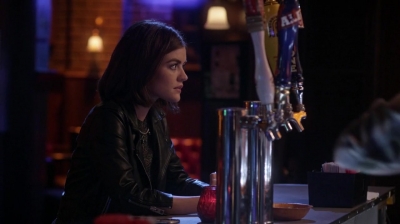 Pretty_Little_Liars_S07E01_WEB-DL_720p_DUAL_WWW_COMANDOTORRENTS_COM_1807.jpg
