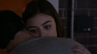 Pretty_Little_Liars_S07E01_WEB-DL_720p_DUAL_WWW_COMANDOTORRENTS_COM_1835.jpg