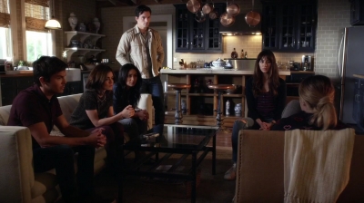 Pretty_Little_Liars_S07E02_WEB-DL_720p_DUAL_WWW_COMANDOTORRENTS_COM_0171.jpg